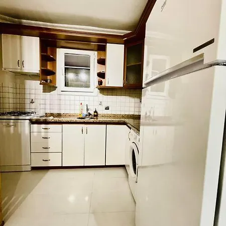 Calista Apartment